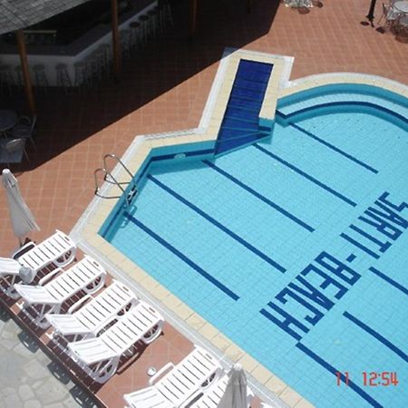 Hotel Sarti Beach 외부 사진
