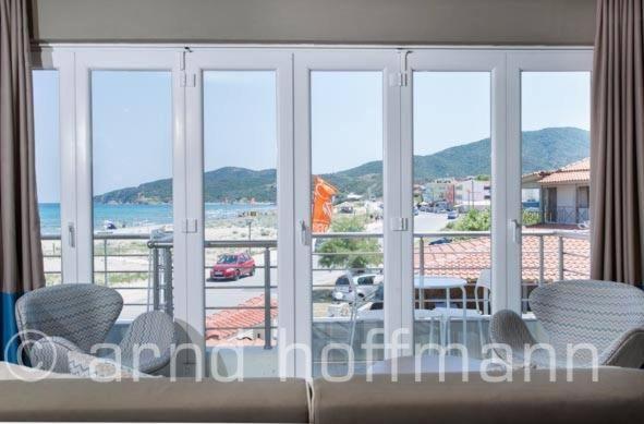 Hotel Sarti Beach 외부 사진