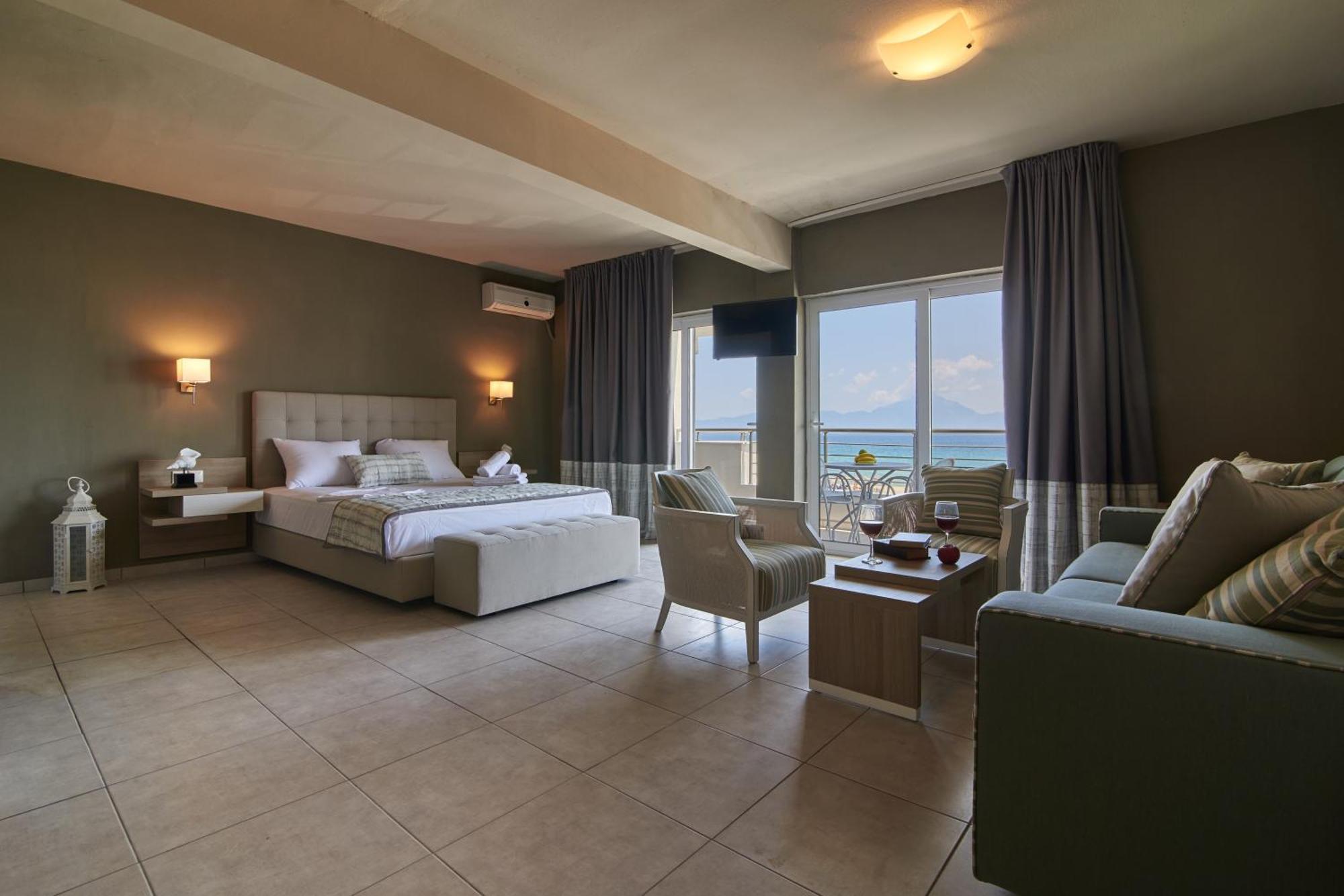 Hotel Sarti Beach 객실 사진