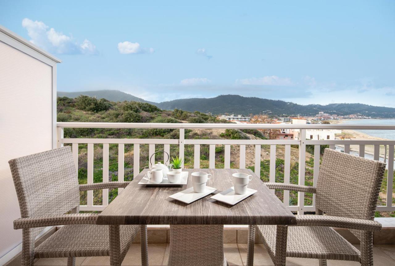 Hotel Sarti Beach 외부 사진
